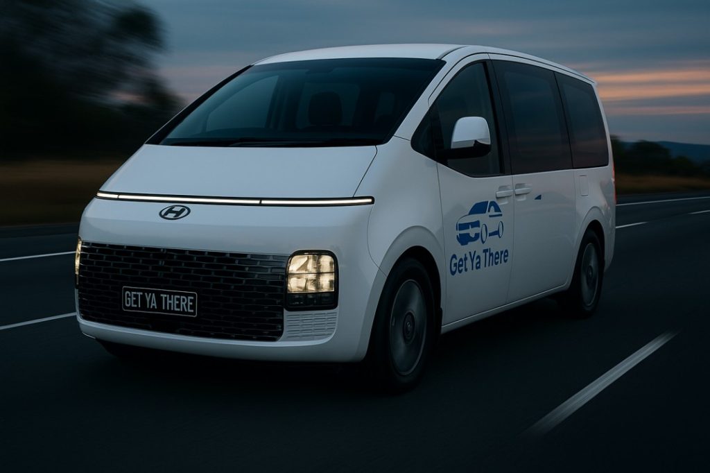 a mandurah airport transfer shuttle driving along the hwy toward perth airport from mandurah